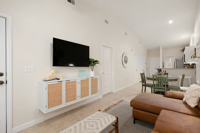 108 Las Joyas Blvd unit ID1329019P, Port Isabel, TX 78578 - photo 2