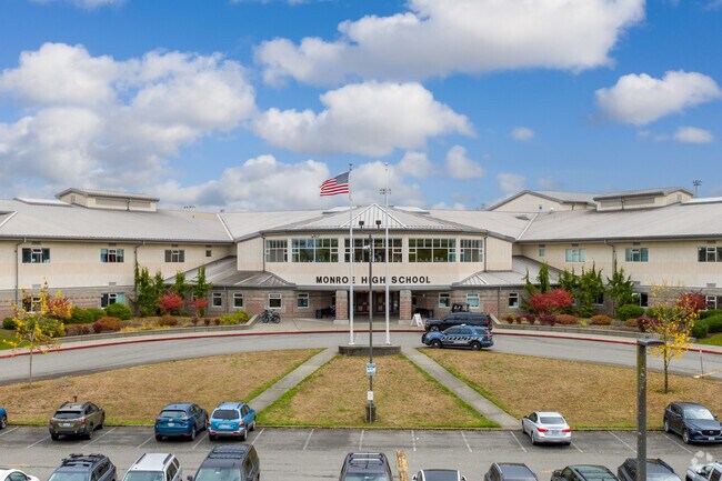 Monroe High School prepares students for graduation and beyond.