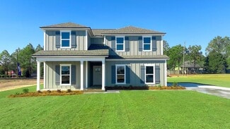 1055 Angie Ln, Hahira, GA