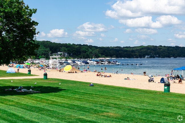 Many Fontana-on-Geneva Lake residents can walk to Fontana Beach.