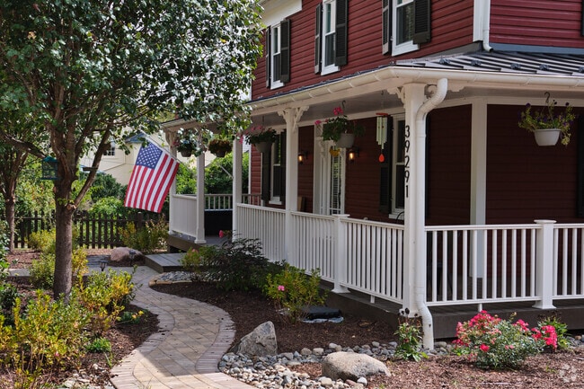 A classic farmhouse in Aldie along Rt 50.