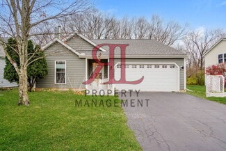 4800 Coachford Dr, Columbus, OH 43231