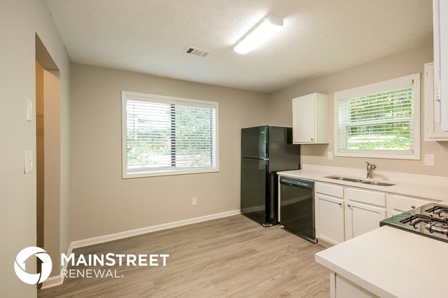 733 Emerald Forest Cir SW, Lawrenceville, GA 30044 - photo 6