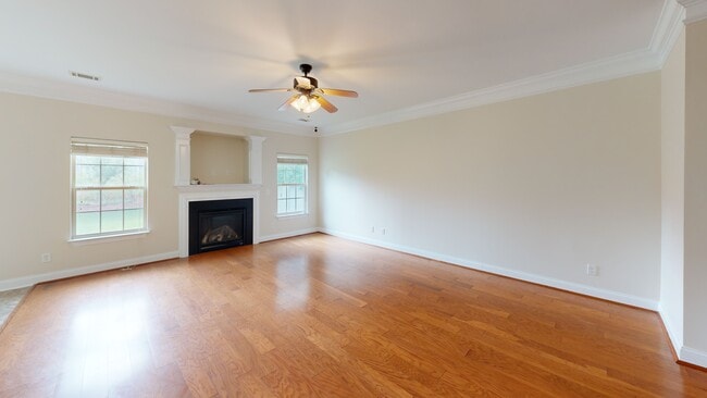 207 Penrith Ct, Simpsonville, SC 29681 - photo 2