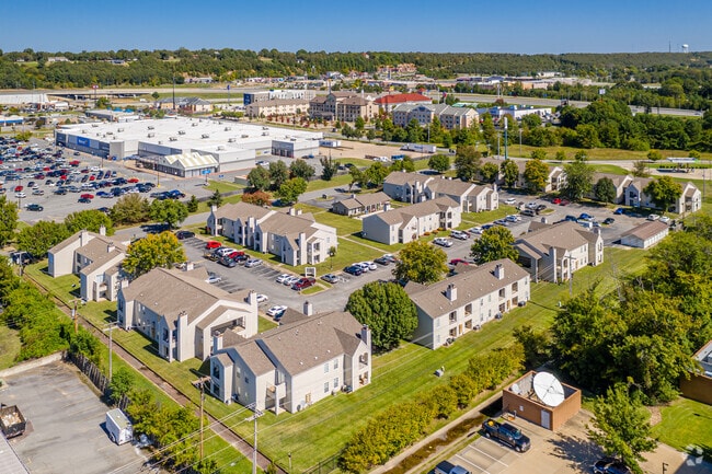 The Village, Conway, AR 72032 - photo 7