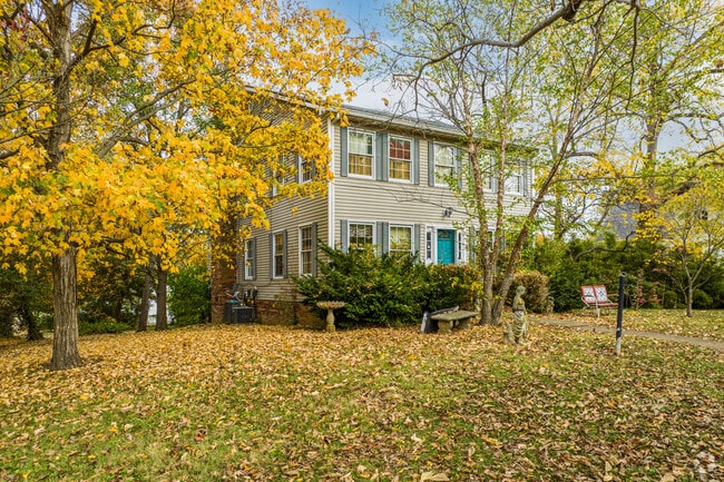 Homes in Boston have spacious front lawns.