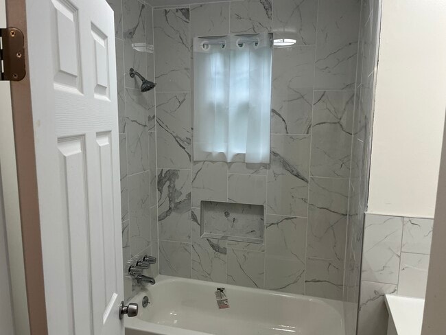 309 7th St unit B, Mobile, AL 36611 - photo 5