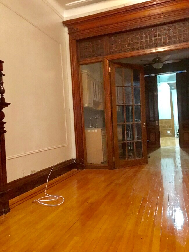 15 W 120 St, New York, NY 10027 - photo 3