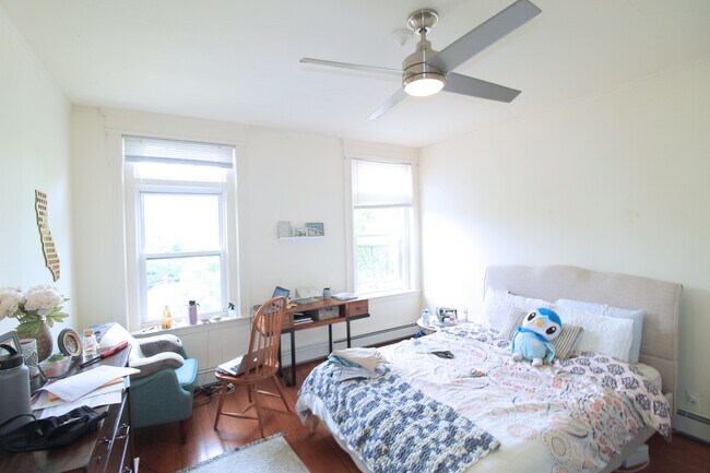 1809 Beacon St unit 3, Brookline, MA 02445 - photo 5