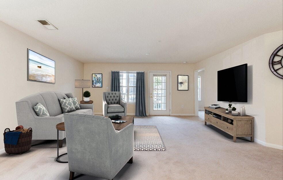 Arbor Lake, Covington, GA 30016 - photo 1