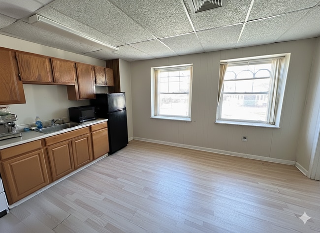 5901 Bryant St unit 3, Pittsburgh, PA 15206 - photo 3