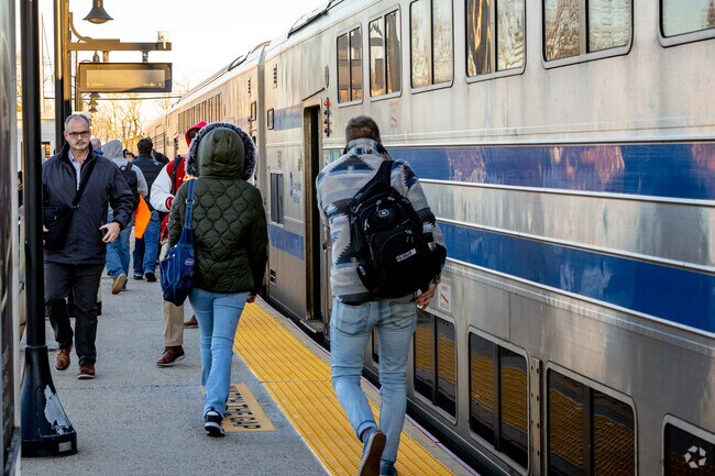 Travel to NYC or points east from nearby Kings Park Station.