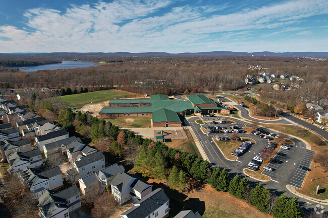 Glenkirk Elementary School is within the Prince William County school system.