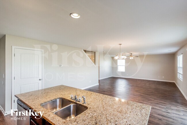 11478 Walden Trace, Vance, AL 35490 - photo 5