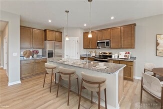 715 Deerhurst Dr, Vandalia, OH 45377