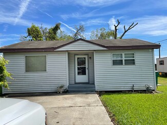 31869 Lacroix Rd, White Castle, LA 70788