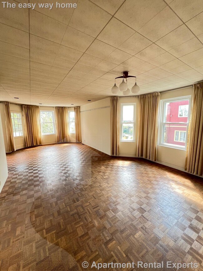 10 Packard Ave Unit 2, Somerville, MA 02144