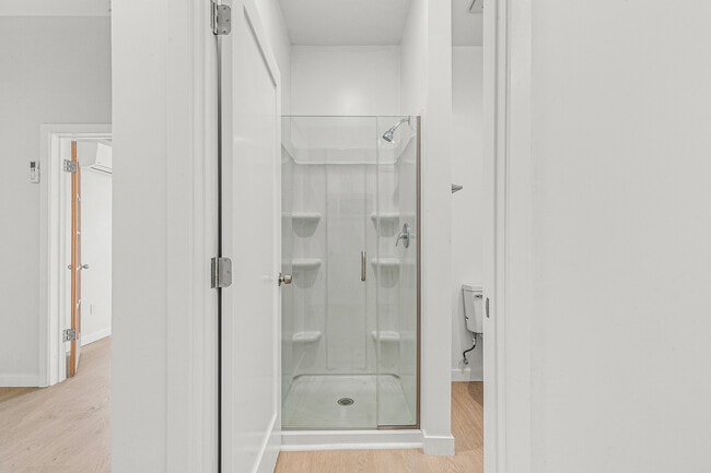 1144 S Wooster St unit 1, Los Angeles, CA 90035 - photo 5