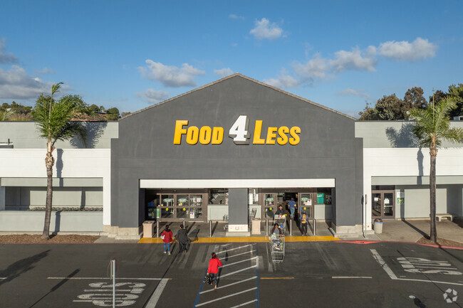 Redwoood Village rely on Food 4 Less for much of their grocery shopping.