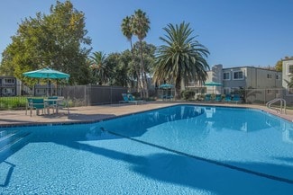 4901 Little Oak Ln, Sacramento, CA 95841