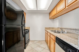 511 S Carondelet St, Los Angeles, CA 90057