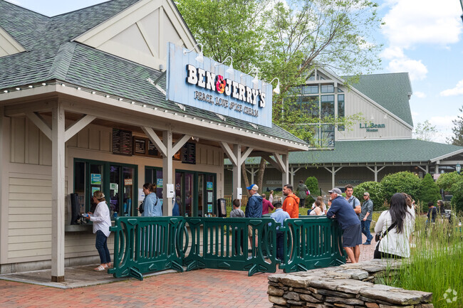 Grab an ice cream at Ben & Jerry's while shopping at L.L.Bean in Freeport.