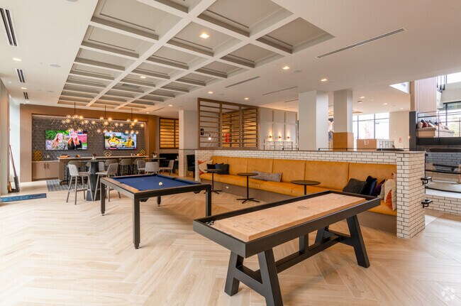 The Point at Woburn, Woburn, MA 01801 - photo 5