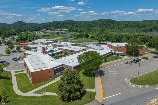 Henry H. Wells Middle School serves students in the Brewster community.