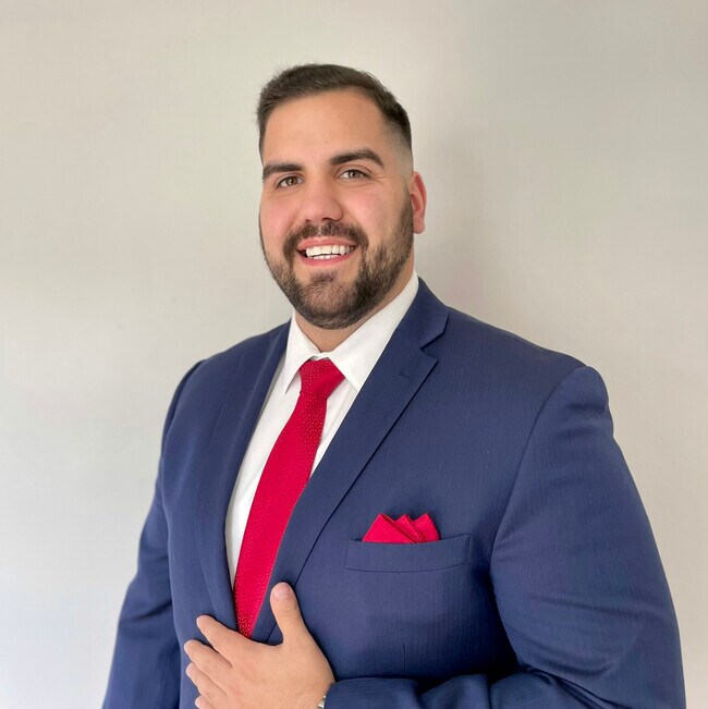 Agent Photo