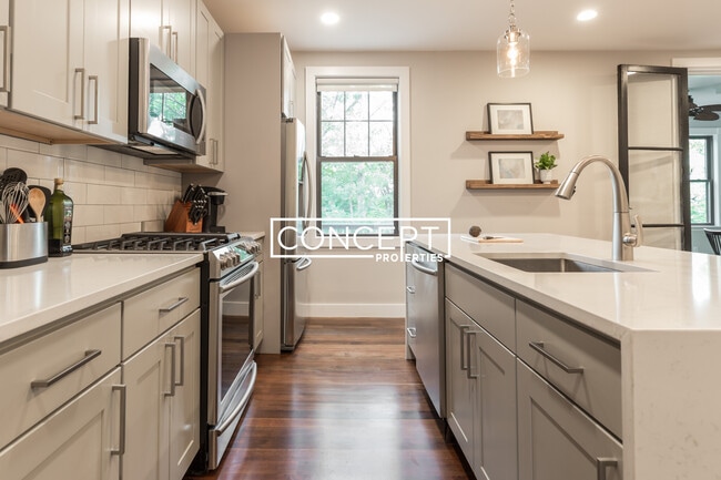 65 Beech Glen St unit 65CP, Roxbury, MA 02119 - photo 2