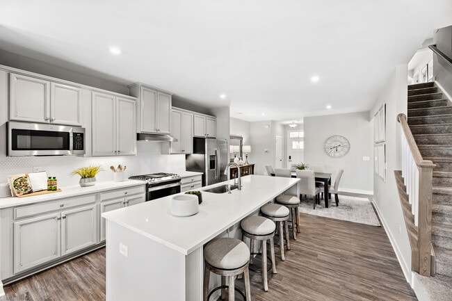 1601 Hydrangea Way, Downingtown, PA 19335 - photo 4