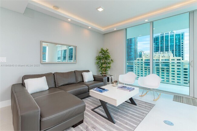 The Bond At Brickell unit 3600, Miami, FL 33131 - photo 5