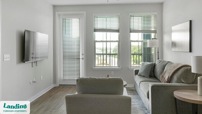 4902 Cosmos Cir unit 308, Wimauma, FL 33598 - photo 2