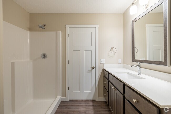 9085 Kingsfield Dr unit 38694631, Kingsley, MI 49649 - photo 7