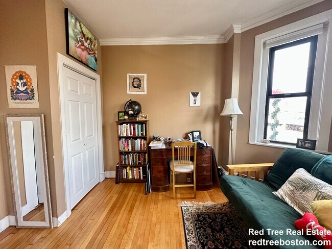 187 Harvard Ave unit 3, Allston, MA 02134 - photo 6