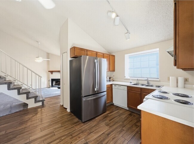 921 W University Dr, Mesa, AZ 85201 - photo 5