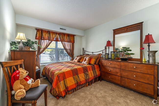 Chesterfield of Maumee, Maumee, OH 43537 - photo 6