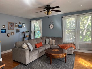 4 Summit Ave, Salem, MA 01970