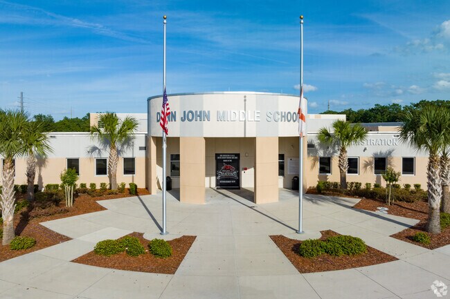 Denn John Middle School entrance