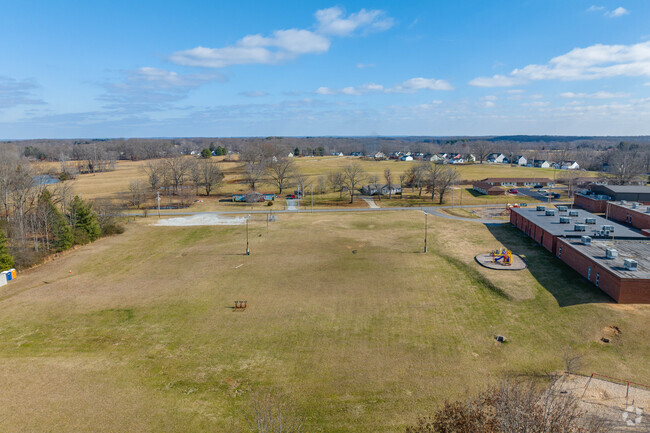 White Bluff Elementary School has a large green space for sports and outdoor gym lessons.