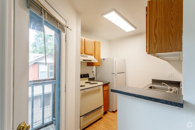 Elder Square Apartments, Boulder, CO 80304 - photo 5