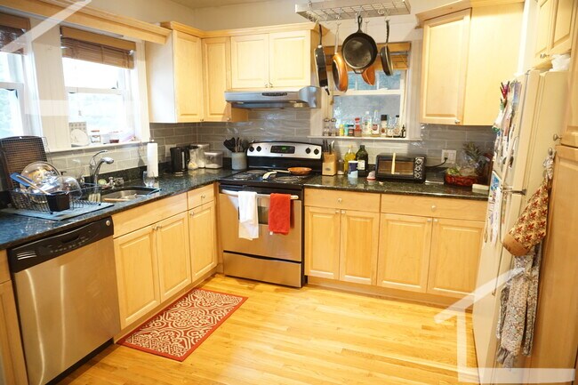 89 Westbourne Terrace unit 1, Brookline, MA 02446 - photo 7