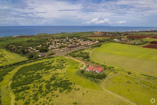 View of the quiet community of Kaumakani, the beach is within walking distance.