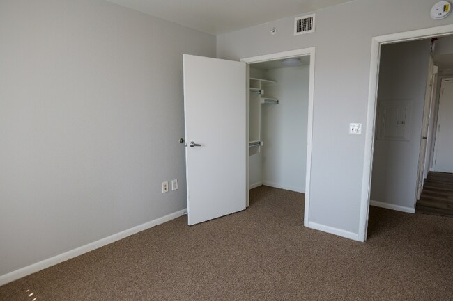 3280 N Downing St unit 1-311, Denver, CO 80205 - photo 7
