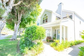 4527 Carpinteria Ave, Carpinteria, CA 93013