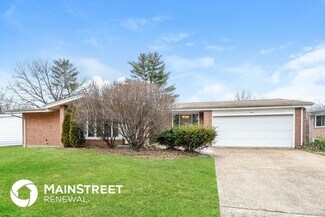3665 Hambletonian Dr, Florissant, MO 63033