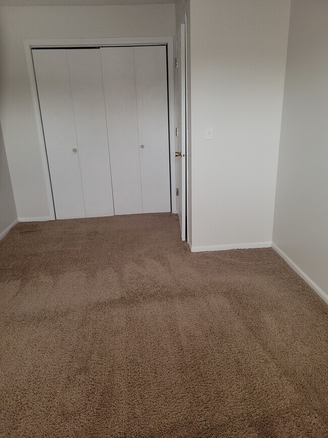 Phoenix Apartments of Pontiac, Pontiac, IL 61764 - photo 4