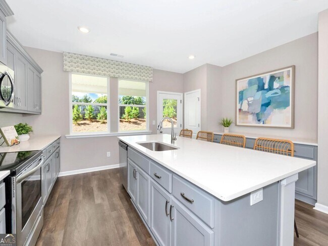 200 Ivy Glen Dr, Perry, GA 31069 - photo 2