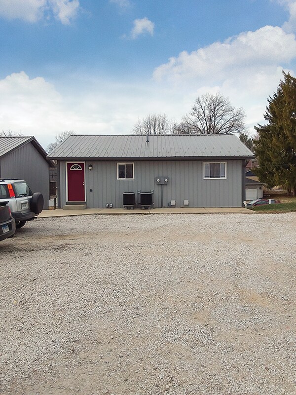 307 N Washington St Unit 307 N Washington St, Brazil, IN 47834