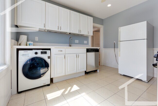 17 Champney St unit 2, Boston, MA 02135 - photo 4